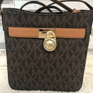 Michael kors hamilton crossbody